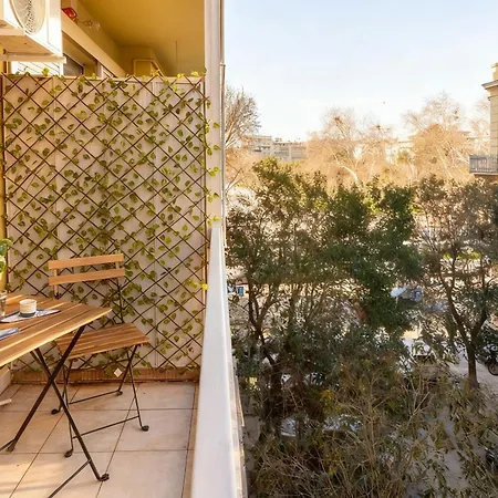 Blue Haven - Cozy 2br Lägenhet